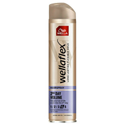 Lak s extra silnou fixací pro zvětšení objemu Wellaflex 2nd Day Volume (Hairspray)