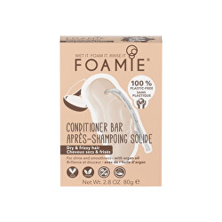 Tuhý kondicionér pro suché a kudrnaté vlasy Kiss Me Argan (Conditioner Bar) 80 g