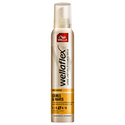 Pěnové tužidlo pro vlnité vlasy Wellaflex Curl & Waves (Mousse) 200 ml