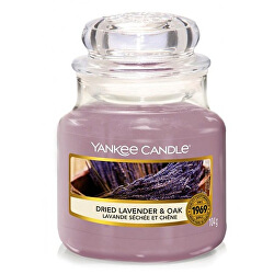 Vonná sviečka Classic malá Dried Lavender & Oak 104 g