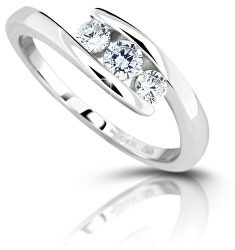 Stříbrný prsten se zirkony M13075