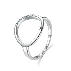 Elegantný strieborný prsteň so zirkónmi R0001901