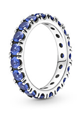 Trblietavý strieborný prsteň s modrými kryštálmi Eternity 190050C02
