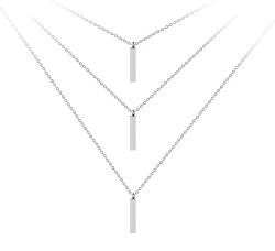 Trojitý ocelový náhrdelník s přívěsky