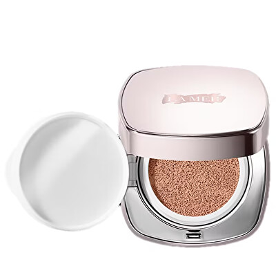 La Mer - Lehký kompaktní make-up (The Luminous Lifting Cushion Foundation) 24 g