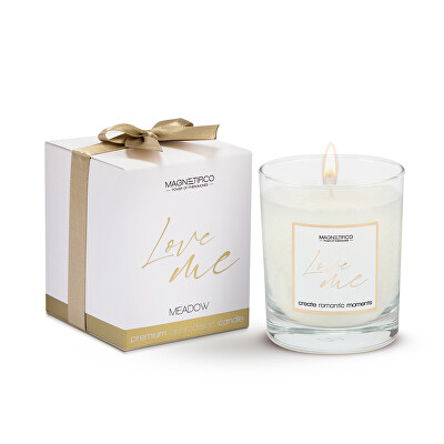 Magnetifico Power Of Pheromones - Vonná svíčka Love me Meadow (Scented Candle) 125 g