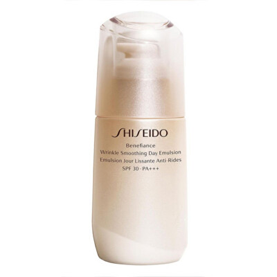 Shiseido - Ochranná emulze proti stárnutí pleti SPF 20 Benefiance (Wrinkle Smoothing Day) 75 ml