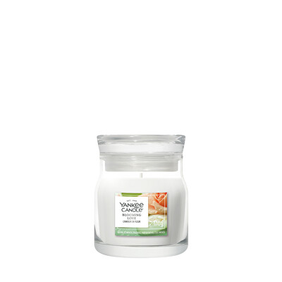 Yankee Candle - Signature aromás gyertya kis üveg Blooming Love 110 g