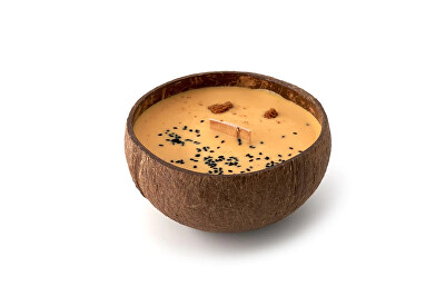 Tropikalia - Svíčka v kokosu - vůně Vanilla, caramel