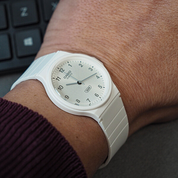 Collection MQ-24B-7BEF (004)