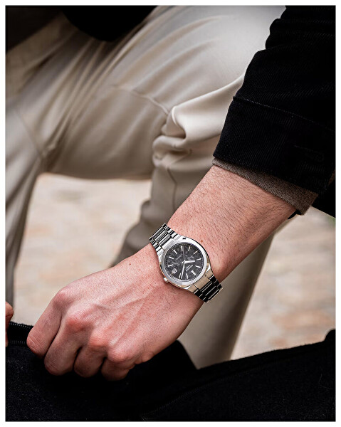 Edifice Automatic EFK-200CD-1AER (688)