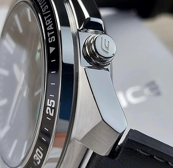 Edifice EFV-C110L-1AVEF (495)