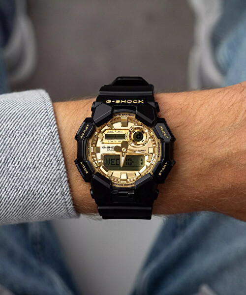 G-Shock Carbon Core Guard GA-010GGB-1A9ER (647)