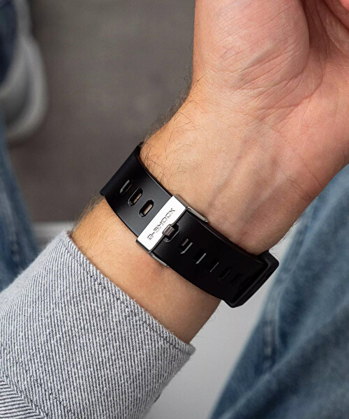 G-Shock Carbon Core Guard GA-010GGB-1A9ER (647)