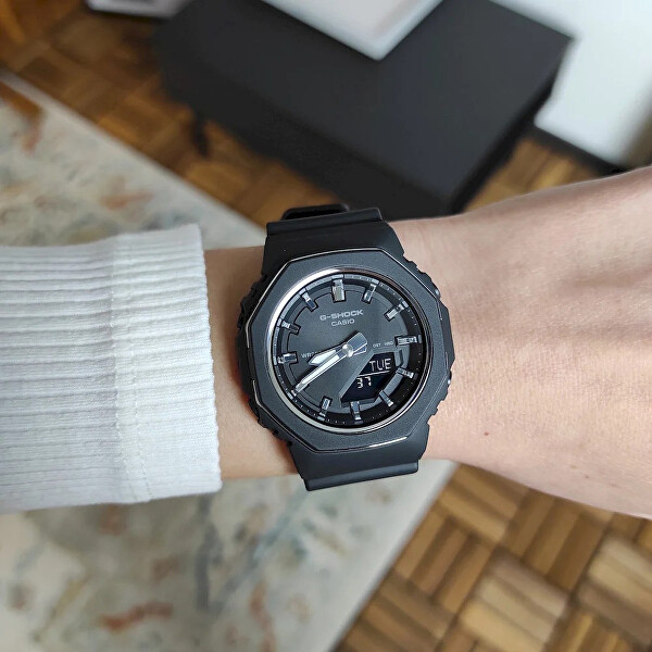 G-Shock Classic GMA-P2110-1AER (619)