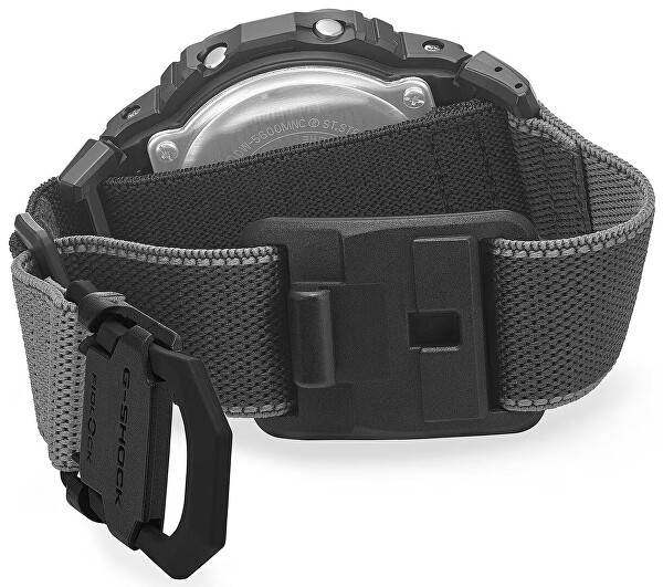 G-Shock DW-5600MNC-1ER (322)