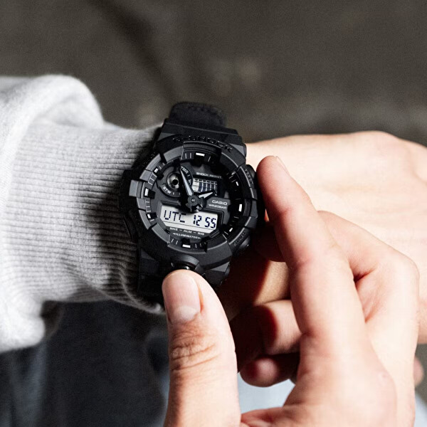 G-SHOCK GA-700BCE-1AER (607)