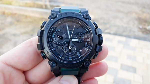 G-shock MT-G MTG-B3000BD-1A2ER Bluetooth Solar (667)