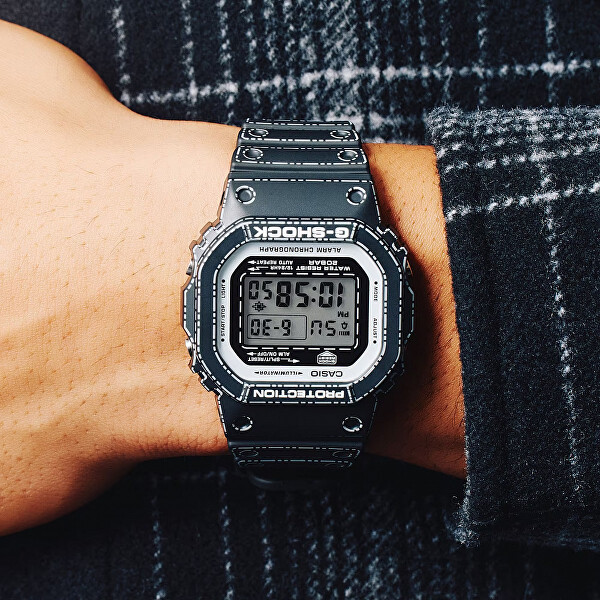 G-Shock Origami Series DW-5600RGM-1ER (322)