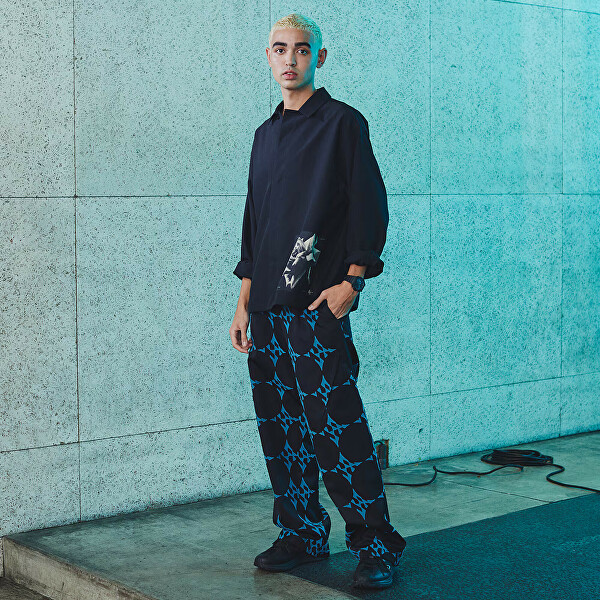 G-Shock Original Carbon Core Guard GA-2100-1A2ER (619)