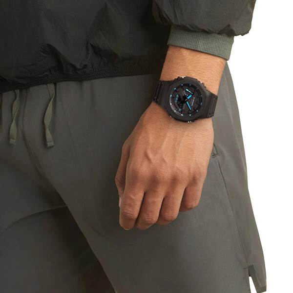 G-Shock Original Carbon Core Guard GA-2100-1A2ER (619)