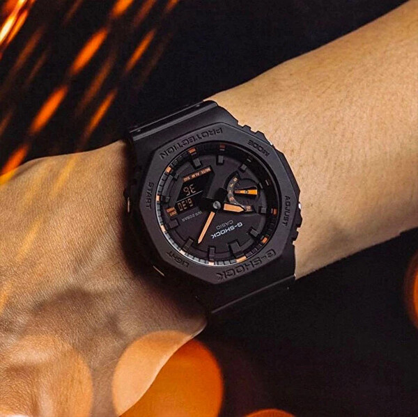 G-Shock Original Carbon Core Guard GA-2100-1A4ER (619)