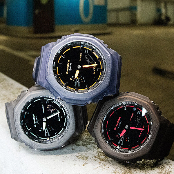 G-Shock Original Carbon Core Guard GA-2100K-2AER (619)
