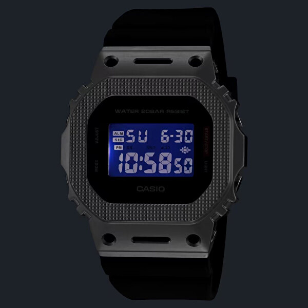 G-Shock GM-5600M-1ER (322)