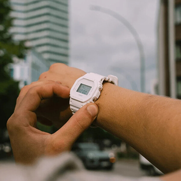 G-Shock White on White DW-5600WW-7ER (322)