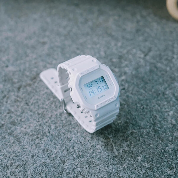G-Shock White on White DW-5600WW-7ER (322)