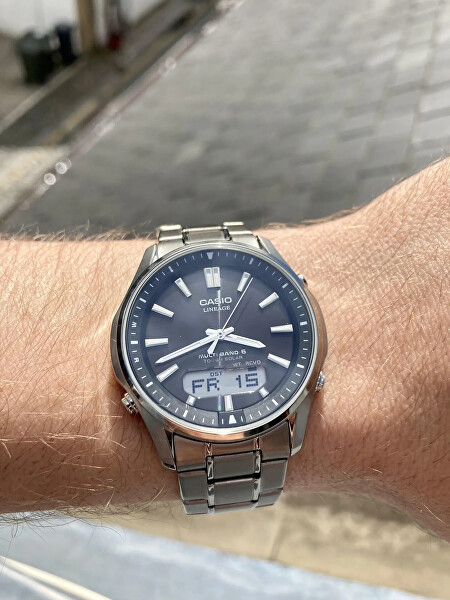 Lineage LCW-M100TSE-1AER Rádiově řízené Solar (431)