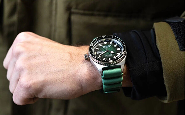 Automatic Diver Challenge NY0121-09XE