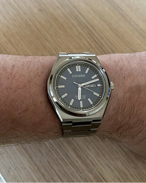 Eco-Drive Super Titanium AW0130-85LE