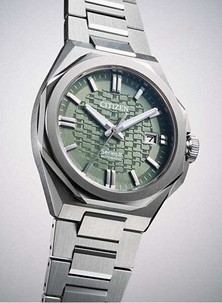 Series 8 Automatic NB6080-51W