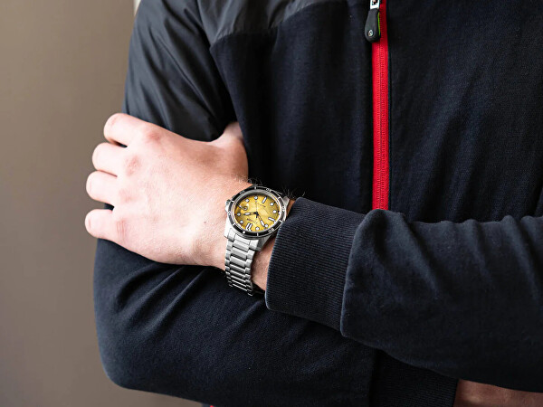 Sporty Marine Eco-Drive AW1816-89X