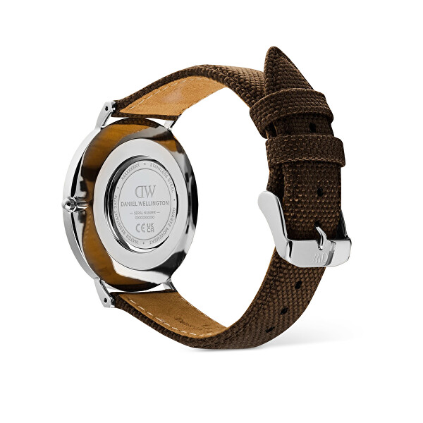 Classic 40 Brown Canvas White S DW00100941
