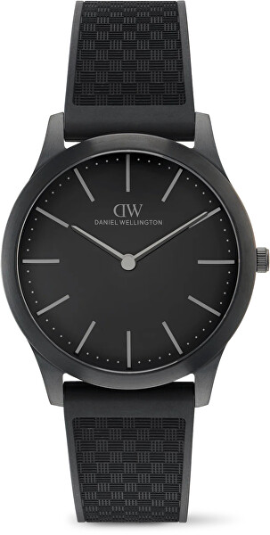Pathfinder 39 Black-Rubber Black DW00100981