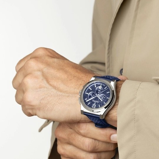 Swiss Made 20060/2