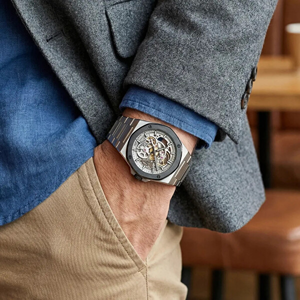 Swiss Made Automatic 22008/1