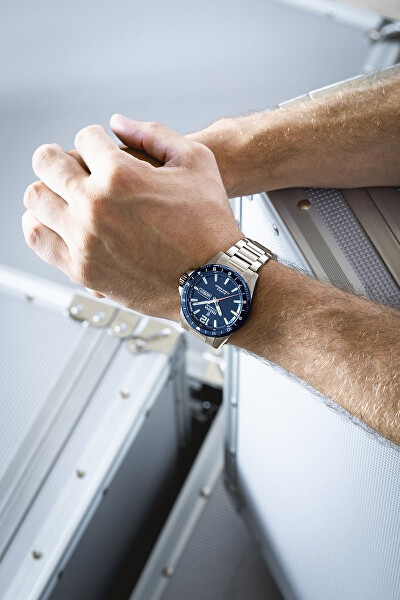 Titanium Date 20698/2