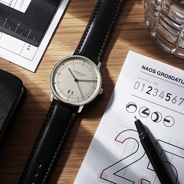 Naos Big Date S01-NAG26-BR02