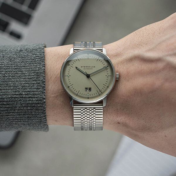 Naos Big Date S01-NAG26-ME08