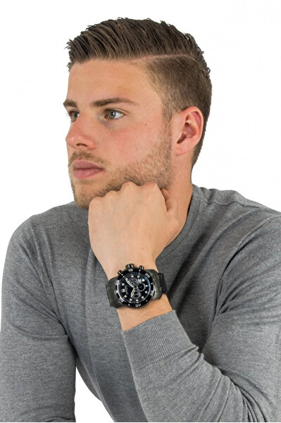 Pro Diver SCUBA Quartz Chronograph 0076