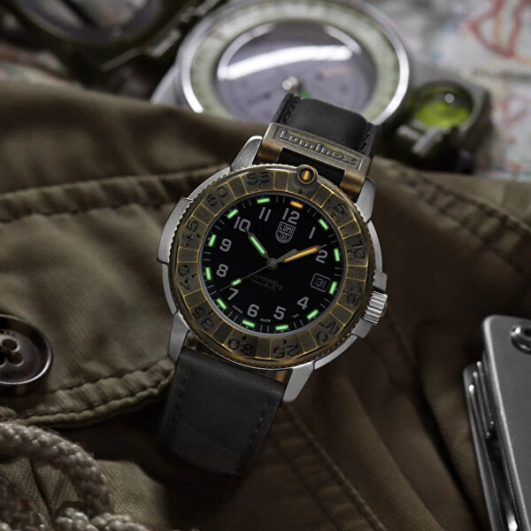 Adventure Watch XL.1301