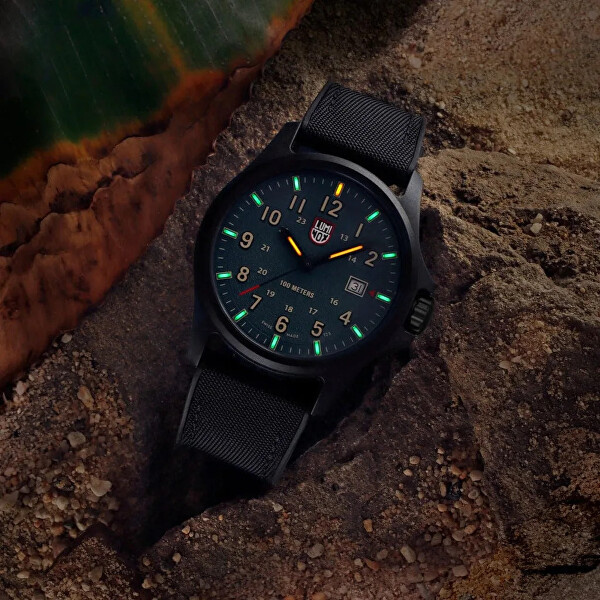 Atacama Field Urban Adventure XL.1977