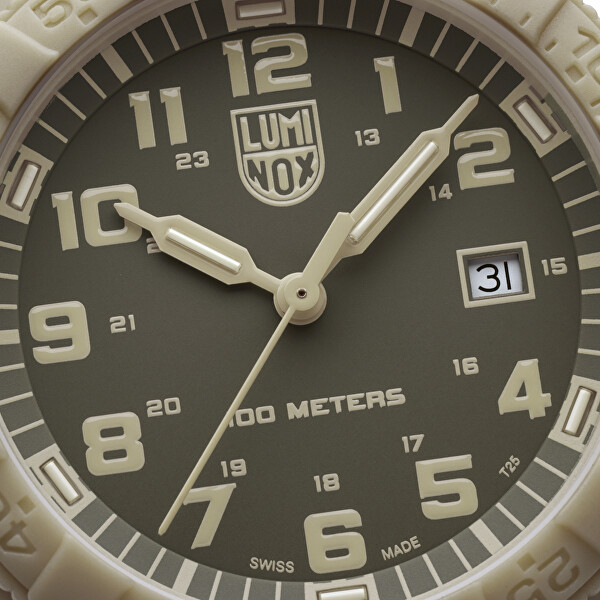 Leatherback Sea Turtle Giant 0320 Series XS.0326