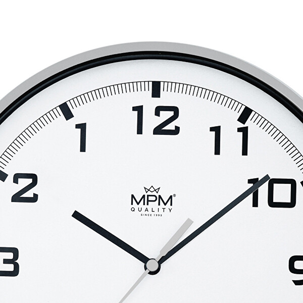 Ceasurile din plastic cu design argintiu MPM E01.2478.70.A cu funcția de mers înapoi