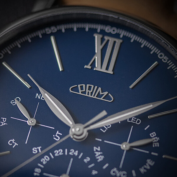 Retro Elegance 25 Automatic W01P.13248.E