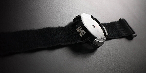Kompas M-9/Black/Black/NH s Velcro řemínkem SS004403001