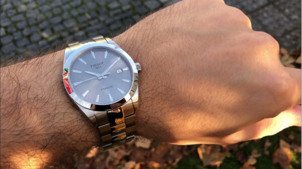 Gentleman Titanium T127.410.44.081.00